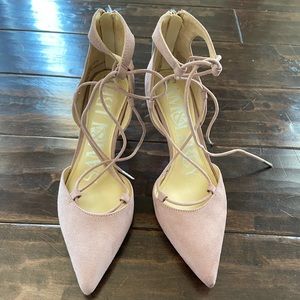 Closed Toe Pump Heel